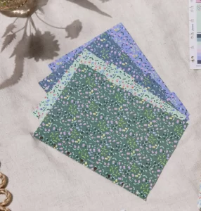132935_notebook_meadow_A5_dividers-lifestyle3.jpg